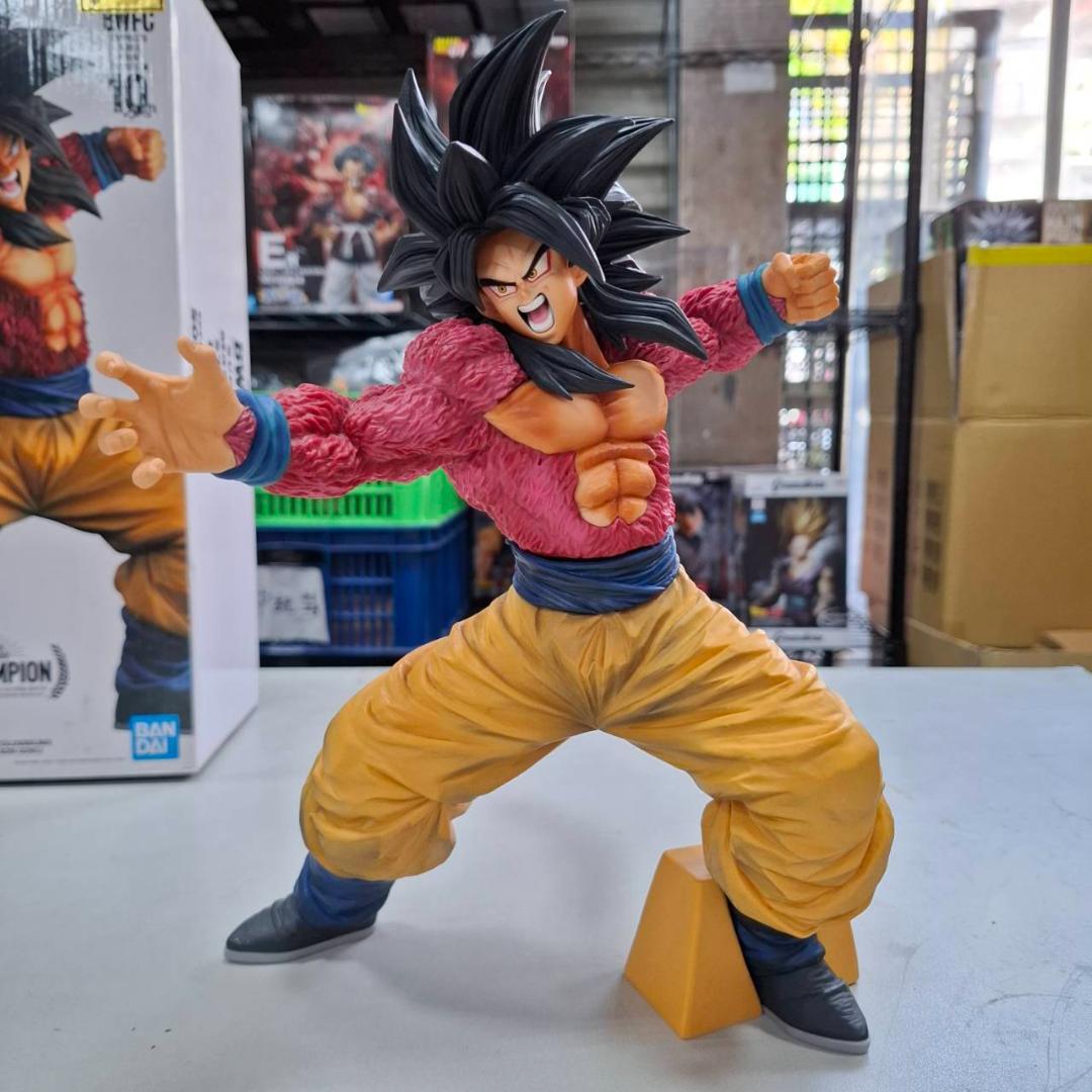 ⛄美品⛄価格高騰中~!! BWFC SMSP 超サイヤ人4 孫悟空01 0170