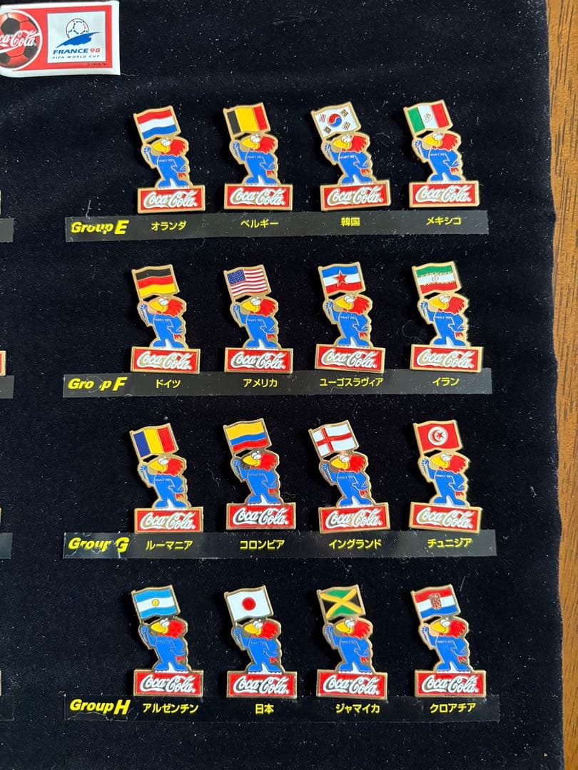 【希少】1998年 FIFAワールドカップ フランス 出場32ヶ国 ピンバッジ