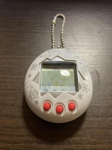 【動作確認済】バンダイ　サンタクロっちのたまごっち　ホワイト　SH71