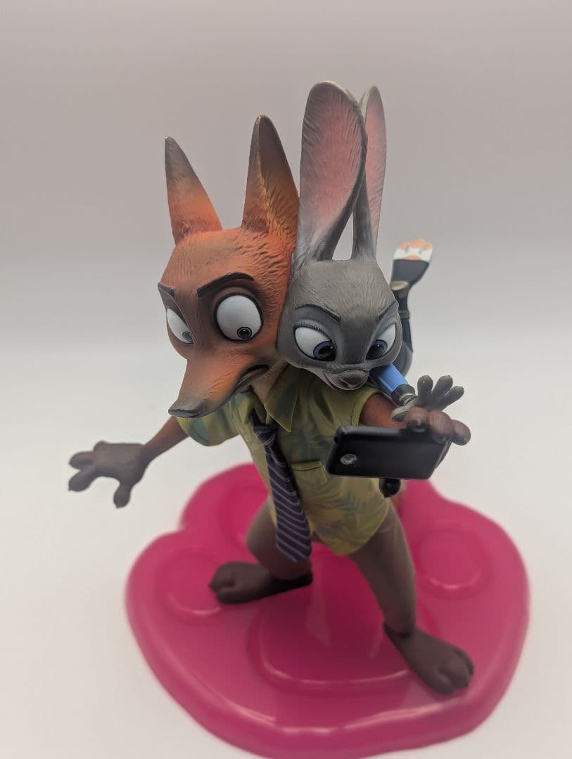 開封済 Happyくじ A賞 ニック ジュディ セルフィーフィギュア ズートピア