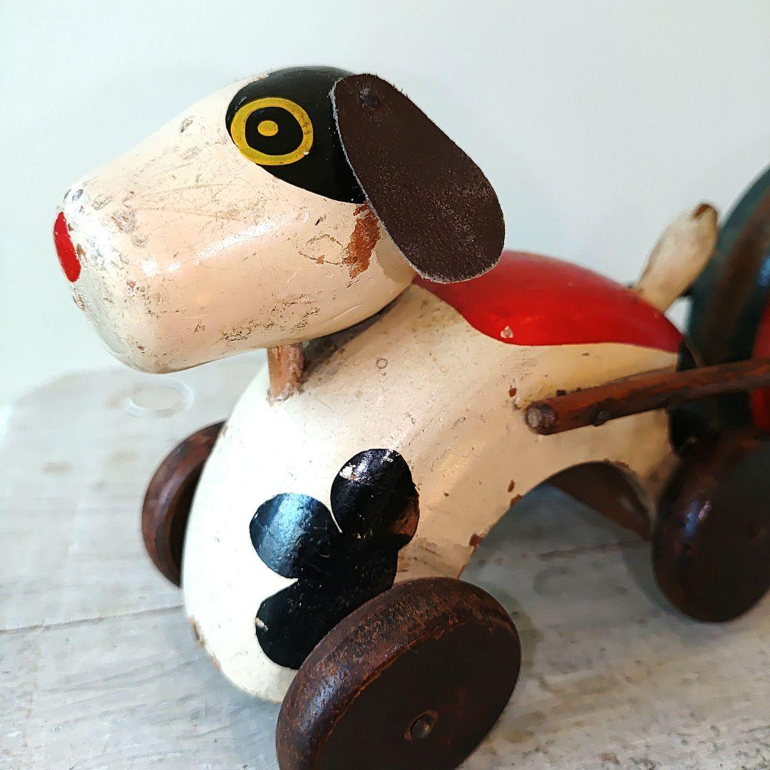 アンティーク木製犬型おもちゃ 鈴付き