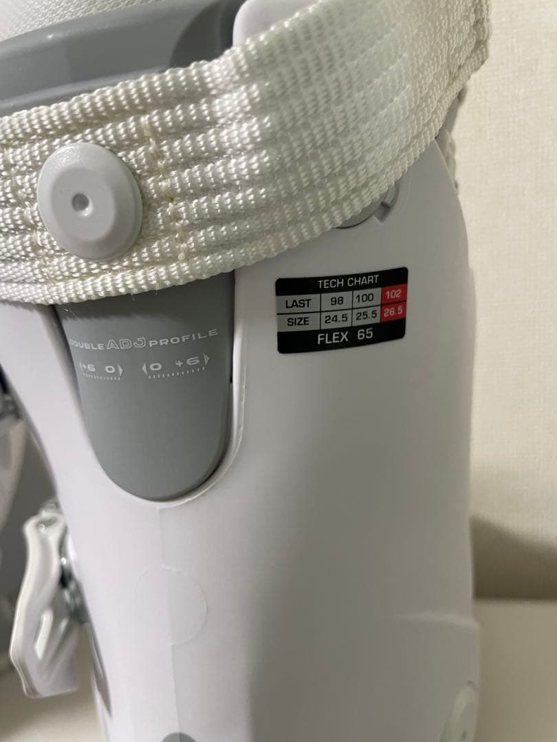 HEAD スキーブーツ ホワイト