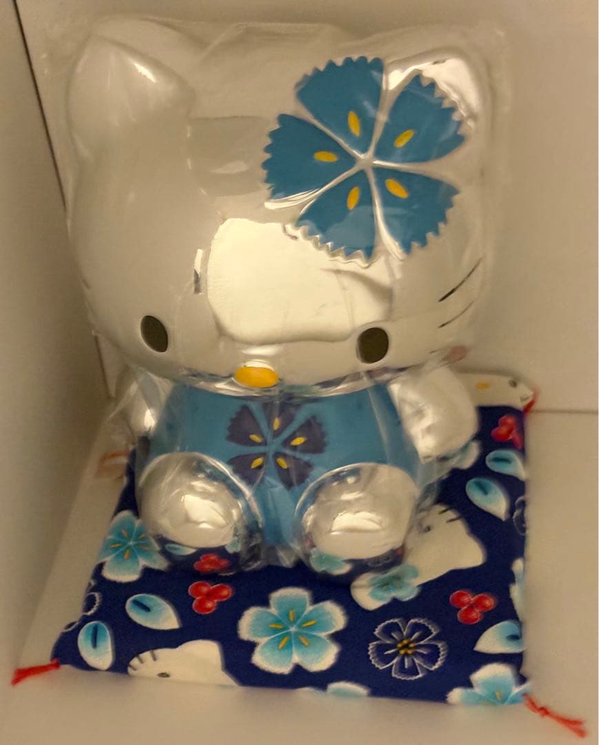 【激レア】キティ　シルバー　貯金箱 ナデシコ 座布団付き　1999年 新品箱入