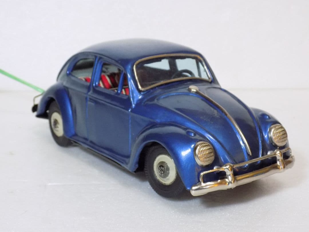 ブリキ　バンダイ リモコン【フォルクスワーゲン ビートル】動作品