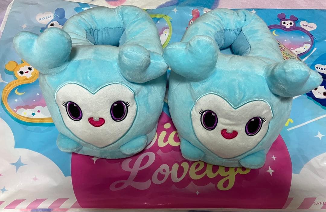 TWICE LOVELYS ぬいぐるみスリッパ コンプリート 全メンバー セット