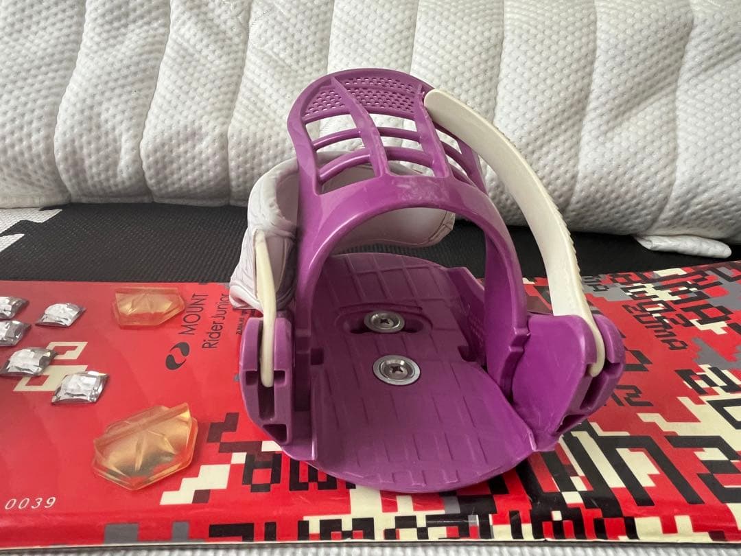 キッズ90cm女の子スノーボード板とブーツとウェア7点セット