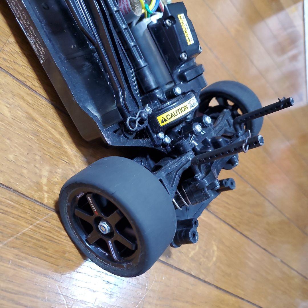 tt02 電動ラジコンカー