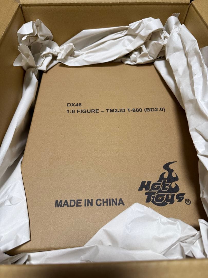 ホットトイズ T-800 バトルダメージ版 2.0 DX46『ターミネーター2』