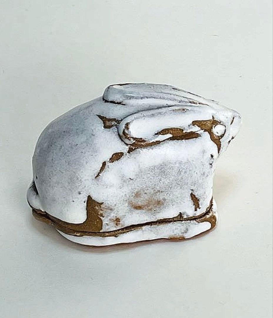 勝尾青龍洞・兎　香合　鬼萩釉　茶道具 共箱付き