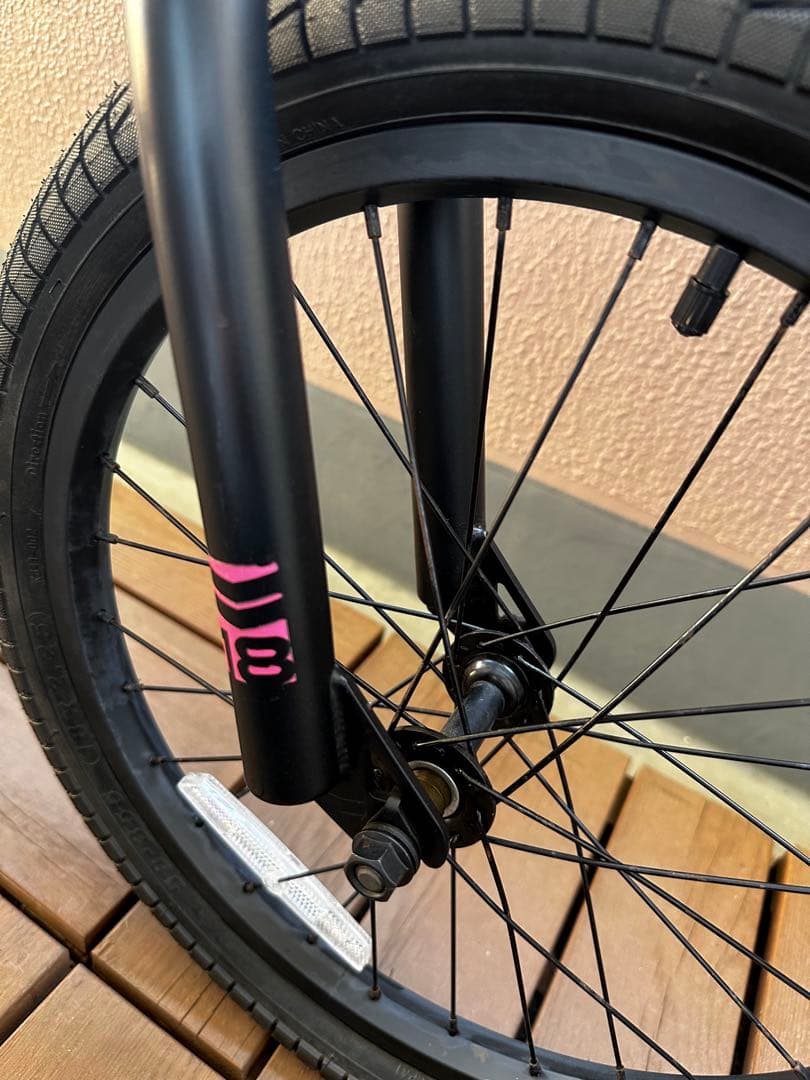 HARO (ハロー) BIKES SHREDDER 18インチ