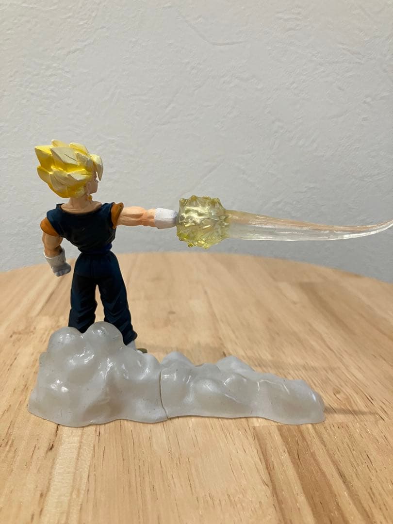 ドラゴンボールフィギュア7体　ドラカプ4 愛する者のための戦い　カプセル付き