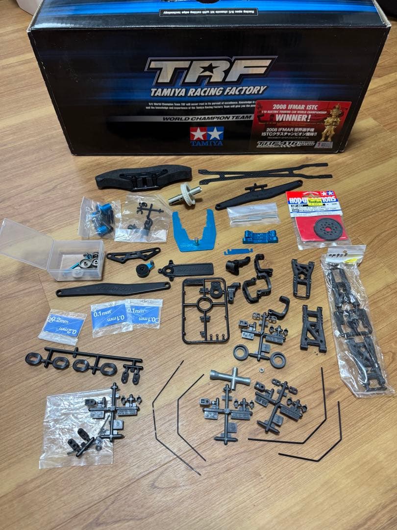 TRF416WE 予備パーツ多数付き