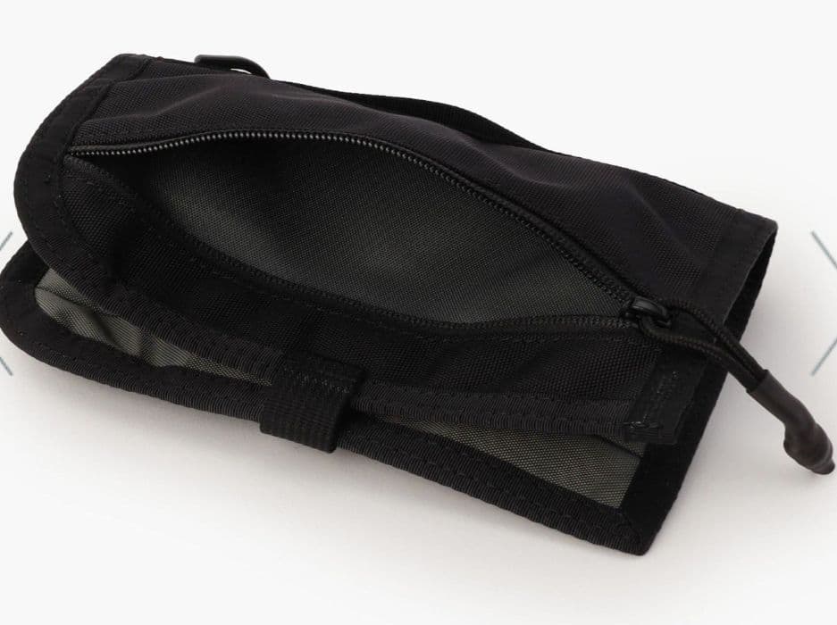 BRIEFING ブラック パスポートケース