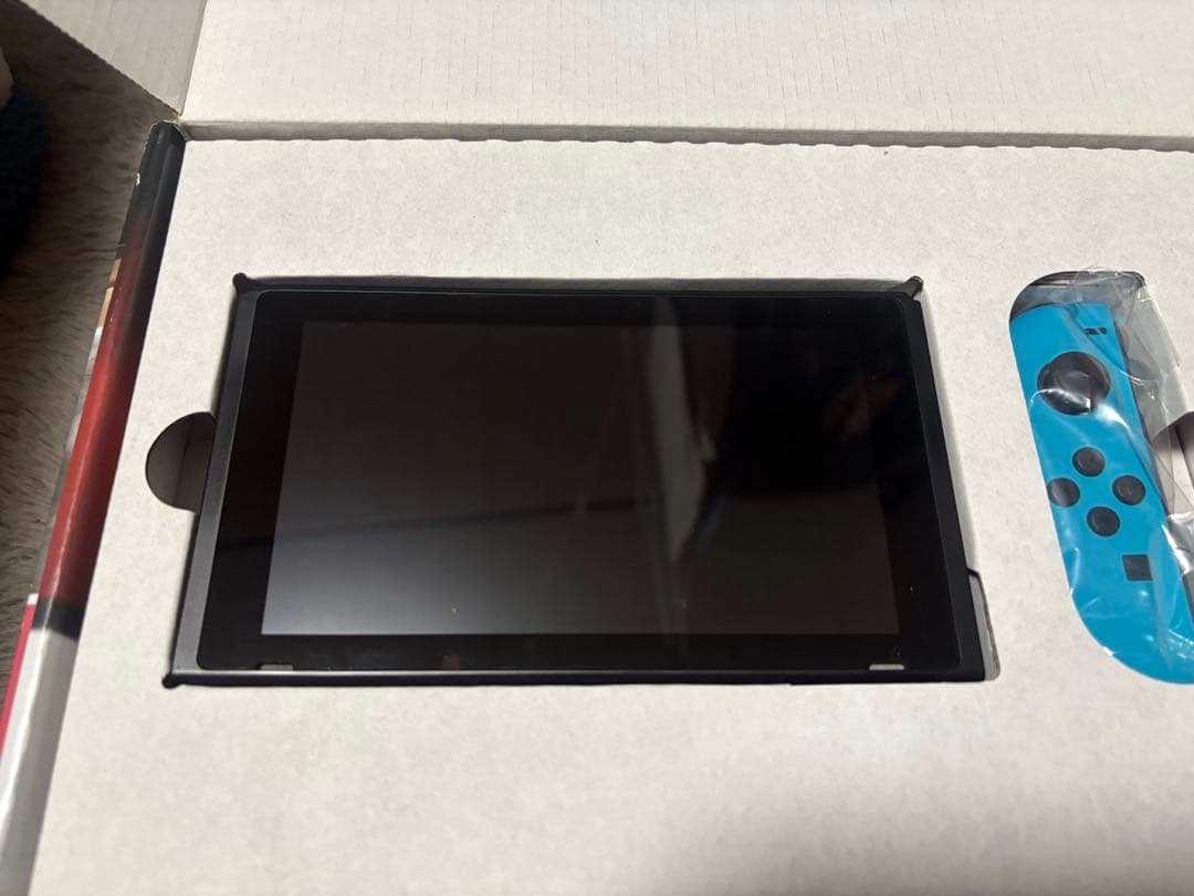 Nintendo Switch 本体とコントローラーセット
