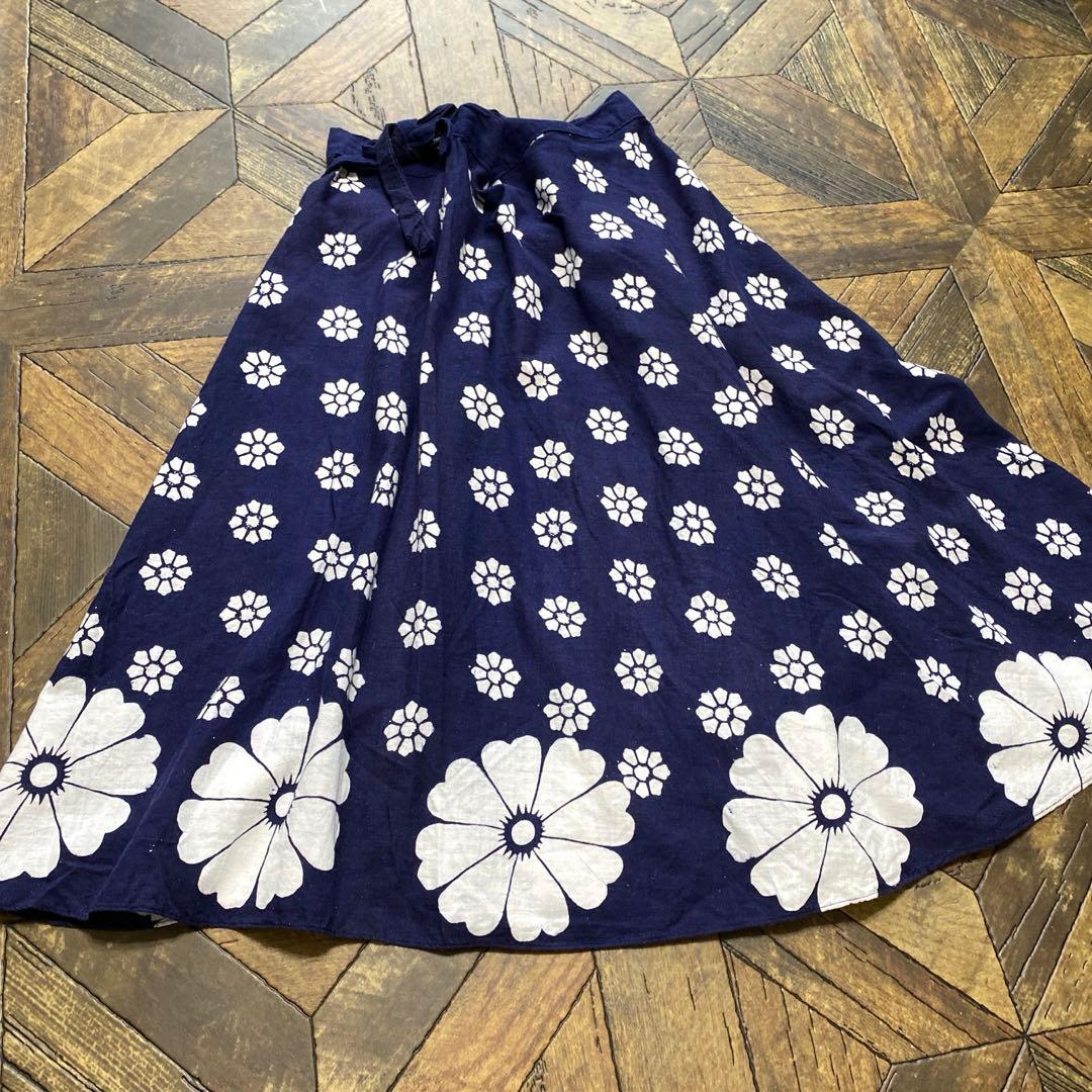 1970年代昭和レトロアンティーク紺花柄フレアスカートコットン巻きスカート 浴衣