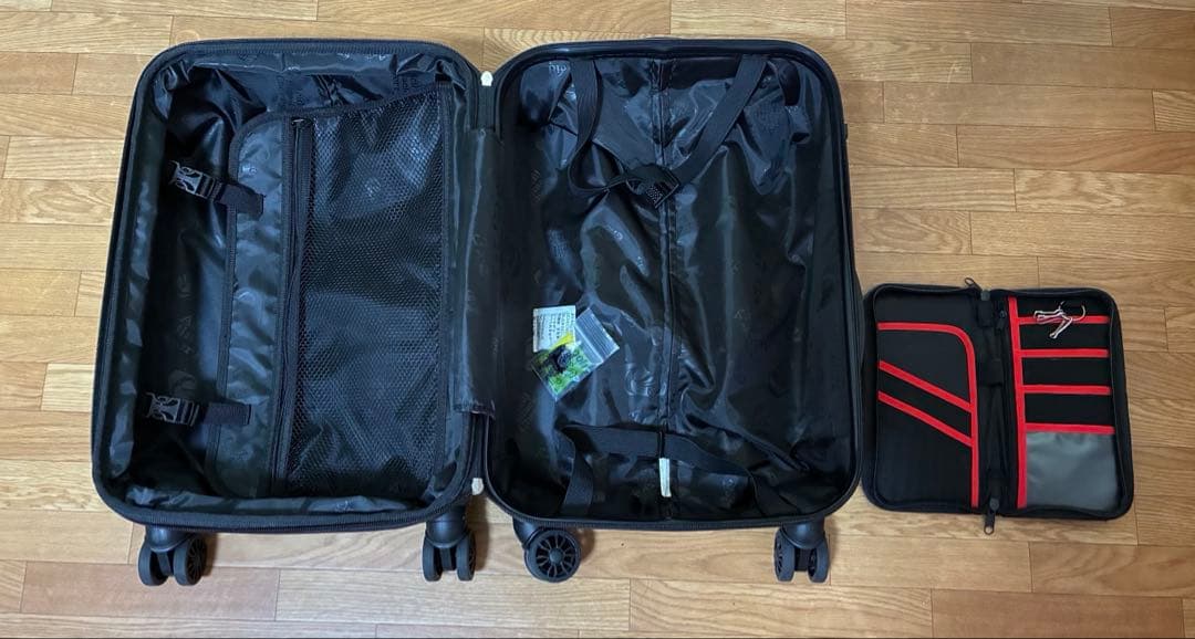 アシッドブラックチェリー　トラベルセット