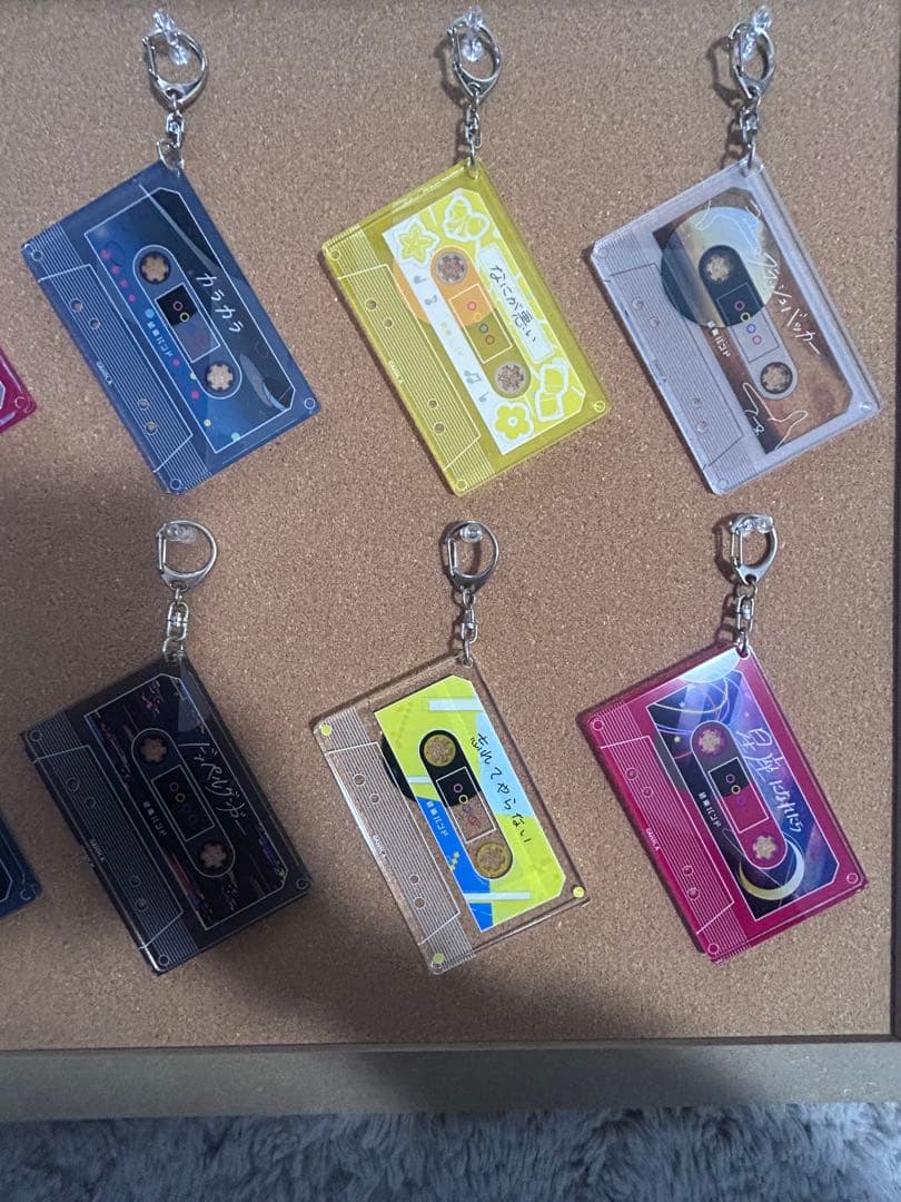 ぼっち・ざ・ろっく！ 結束バンド カセットテープ風アクリルチャーム 10点セット