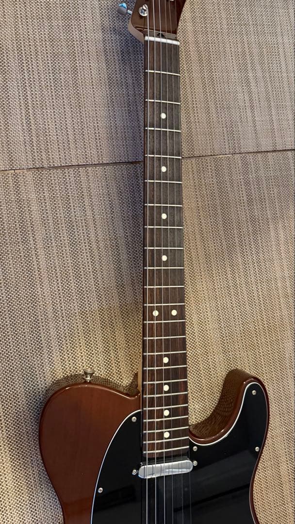 ギター Fender Hybrid II Telecaster Walnut