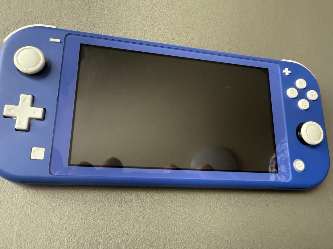 【お値下げ】Nintendo Switch Lite本体＆アダプター＆スタンド