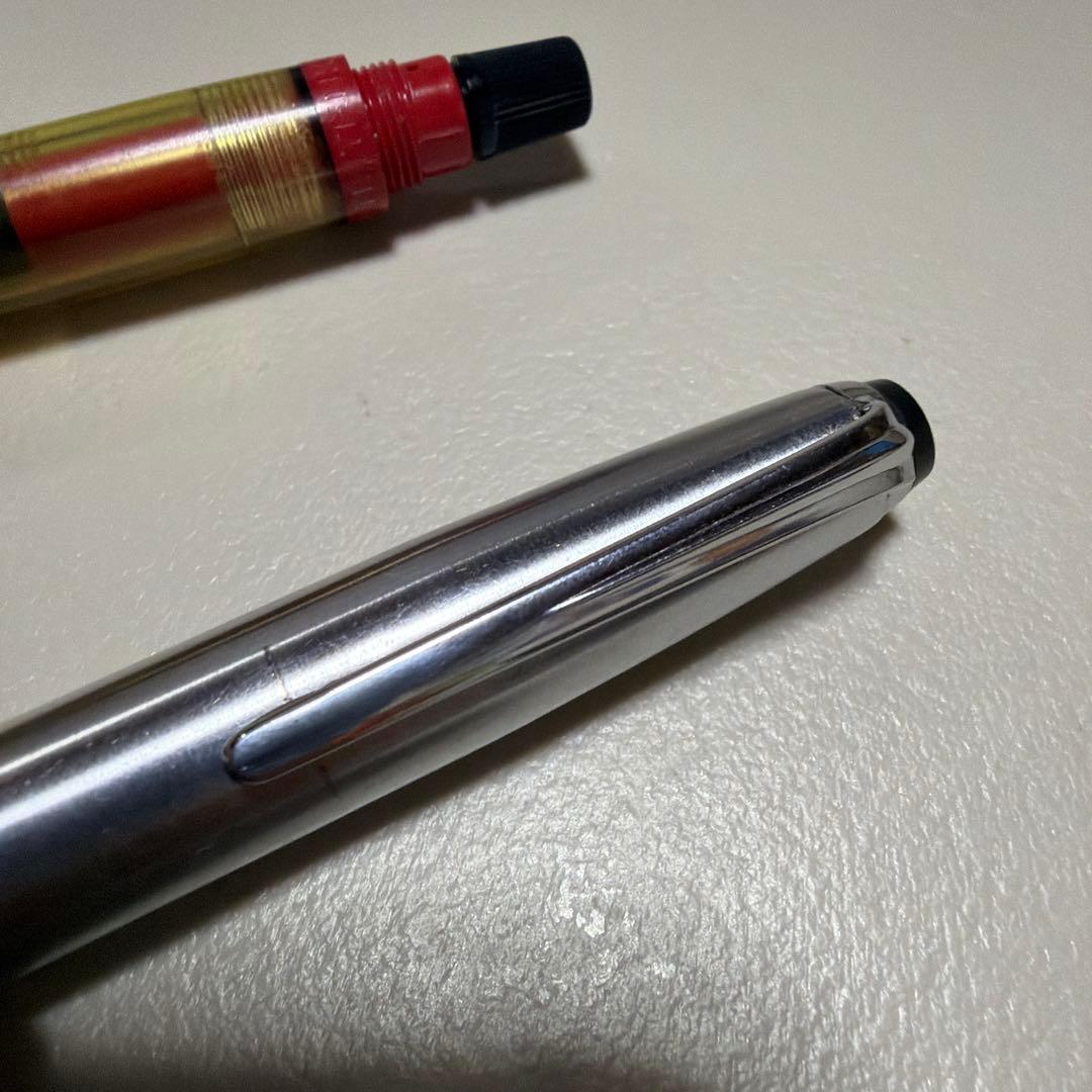 ロットリング rotling ティク tiku 銀キャップ 透明軸