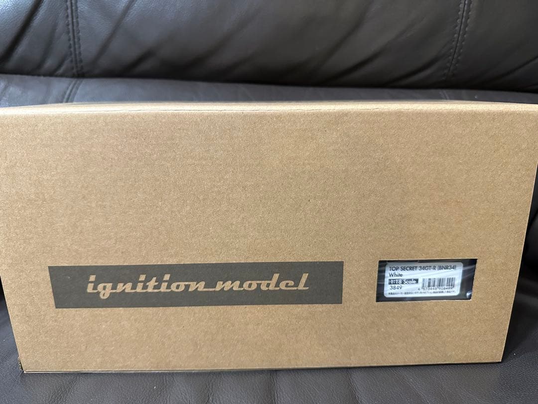 1/18 イグニッションモデル TOP SECRET R34 GT-R 白