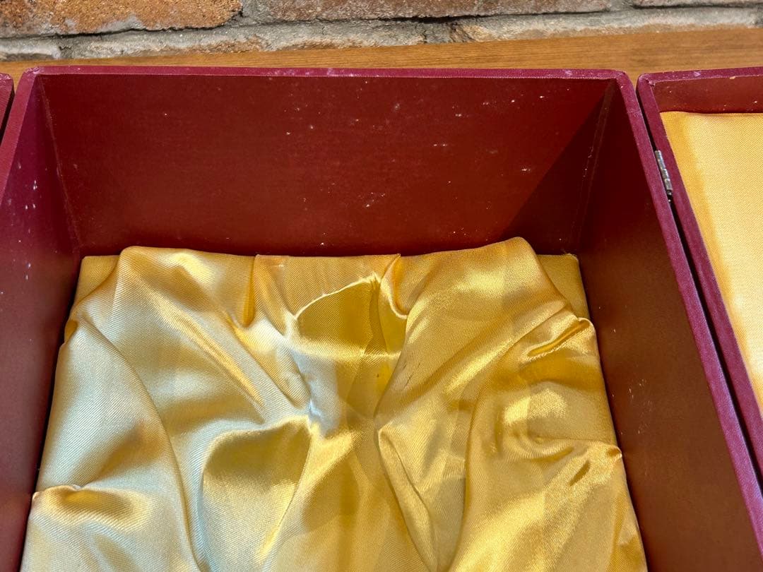 金工師 板保次作 銅製 「おすまし」 　ブロンズ像