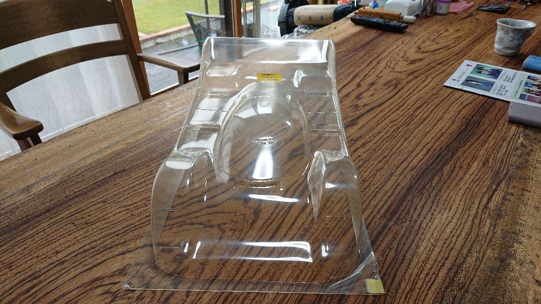 【最終値下げしました】サーパント1/8ラジコンボディーPORSHE962