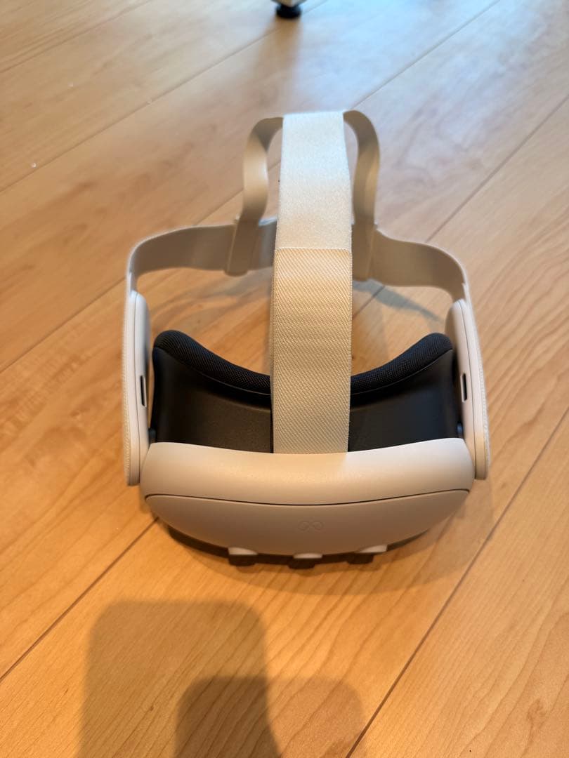  Quest 3 128GB + ヘッドストラップ(3000円)