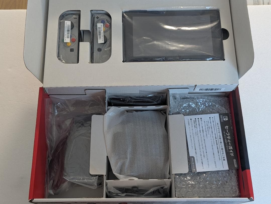 Nintendo Switch　本体　Joy-ConSFCカラー　付属品完品