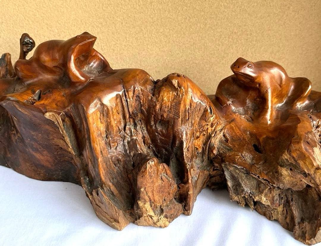 天然木　カエルの彫刻　流木　インテリア装飾　彫刻　美術品　骨董　幅60㎝　カエル