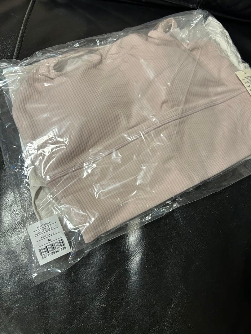 SUKALA バックツイストセパレートタンクトップM ホワイト