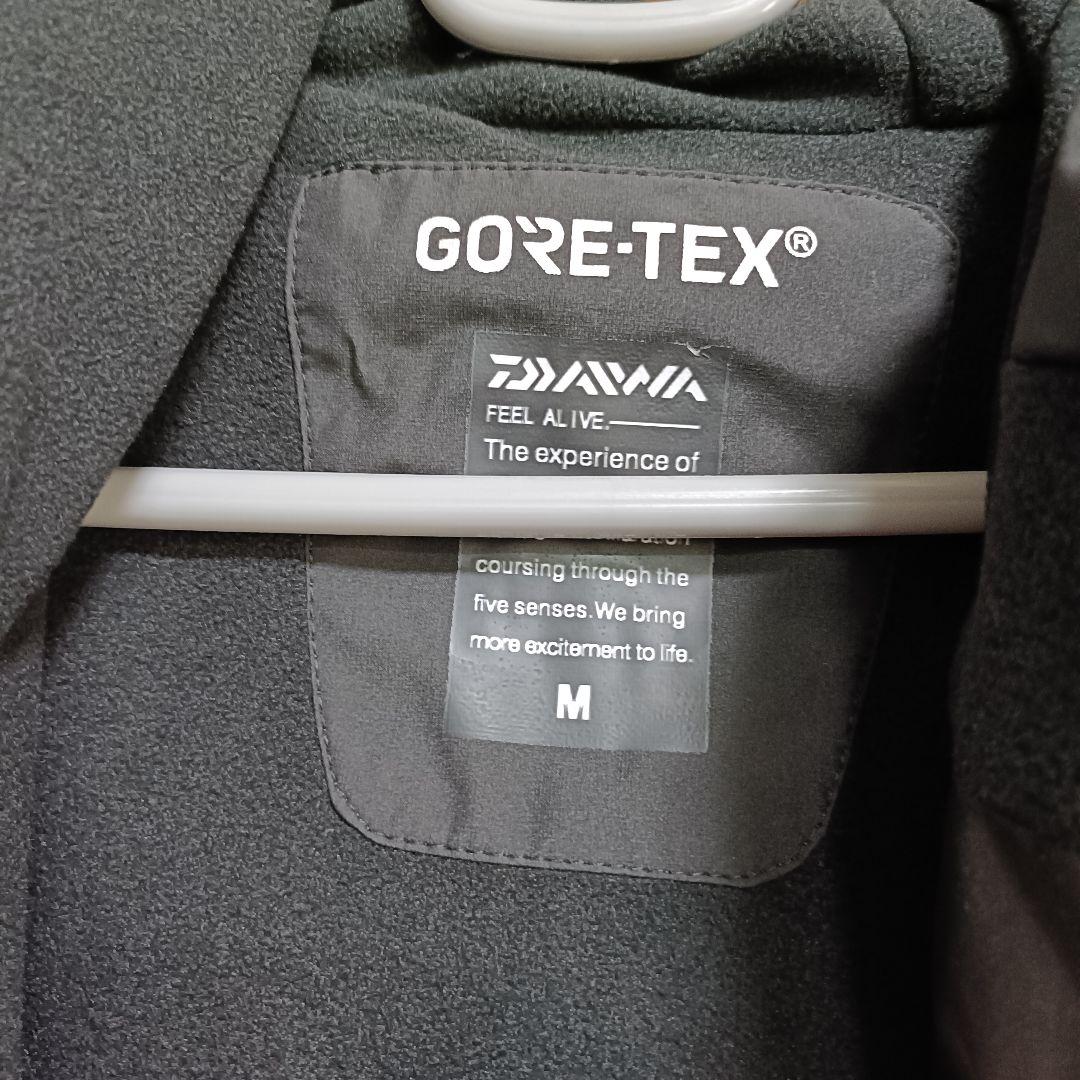 ダイワ トーナメント防寒着 フィッシングスーツ【新品未使用】