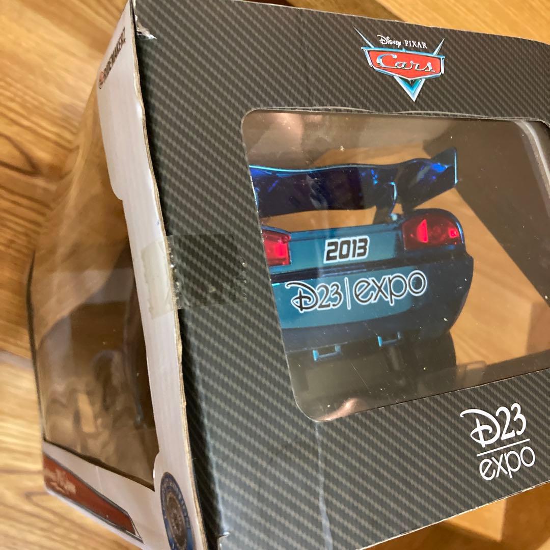 【未開封】世界500台限定D23 エキスポ カーズ ライトニングマックイーン