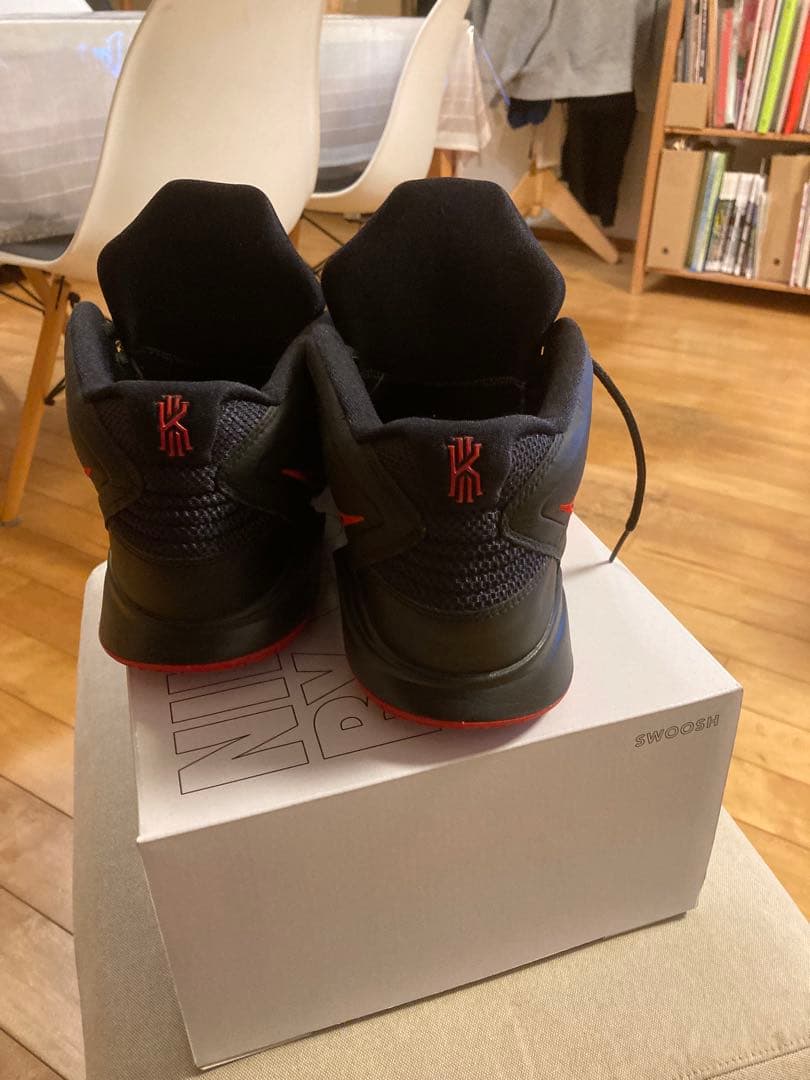 Nike KYRIE インフィニティ・(B y.you) シューズ.28cm.