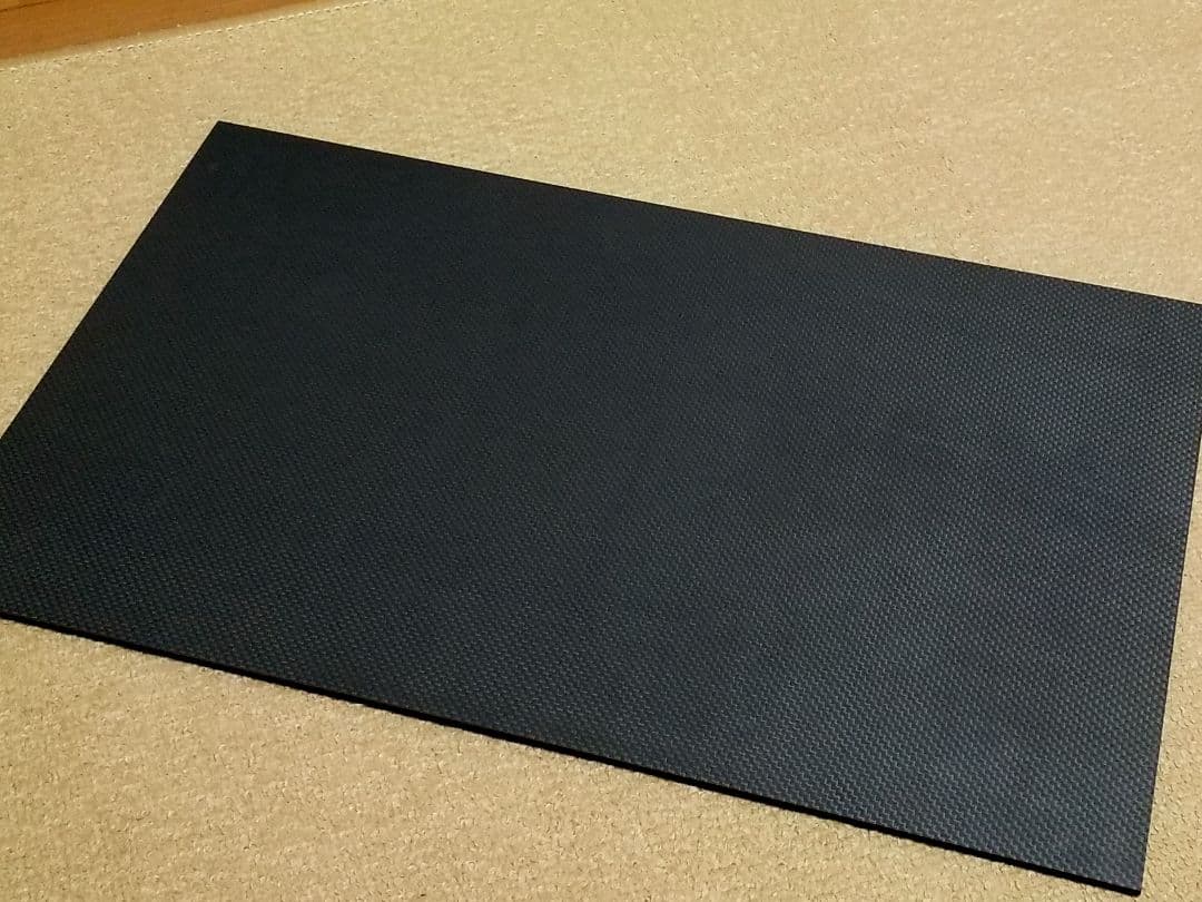 【B級品】【1枚限定品】t3.2-298-468mm　ドライカーボン・カーボン板