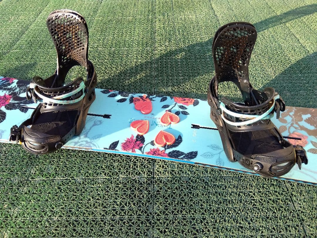 レディース最高峰 BURTON 146/SALOMON CAPiTA グラトリ