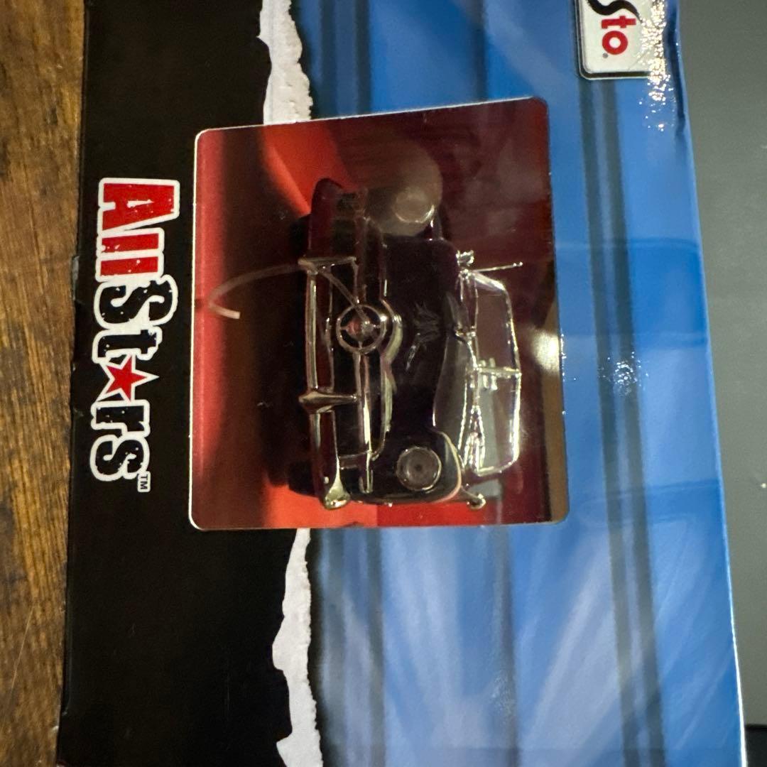 Maisto1/18 1949 フォード コンバーチブル ダイキャスト新品未開封