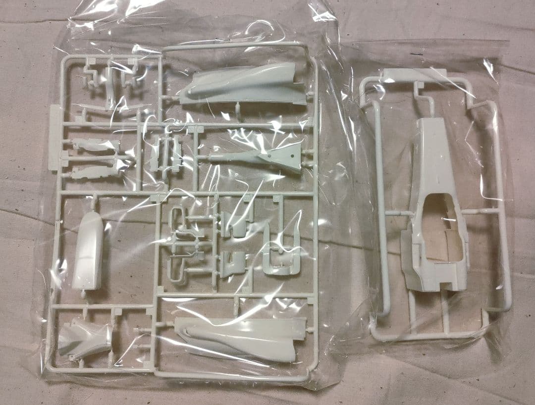 フジミ 1/20 McLaren Mercedes MP4-27