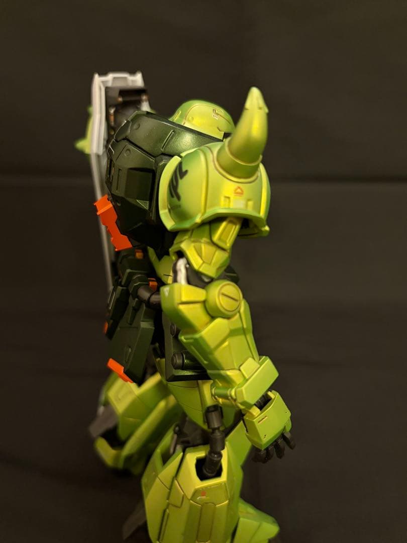 MG ザクウォーリア　艶消し　パール、メタリック塗装