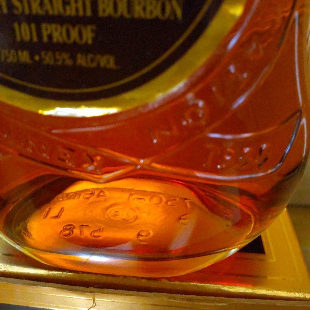 ワイルドターキー トラディション 未開栓 1本箱付き