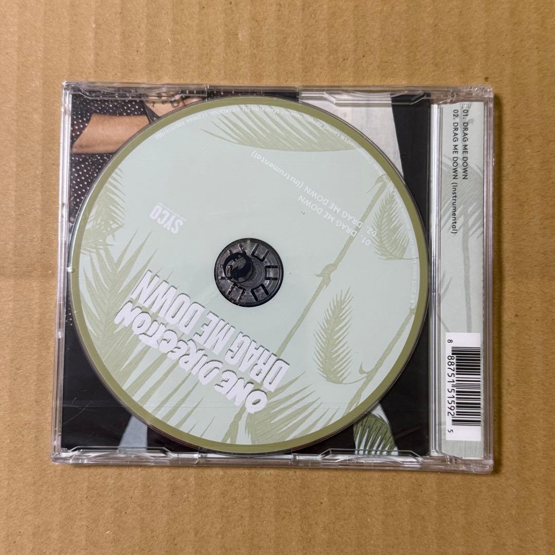 〚新品未開封〛One Direction Drag Me Down CD