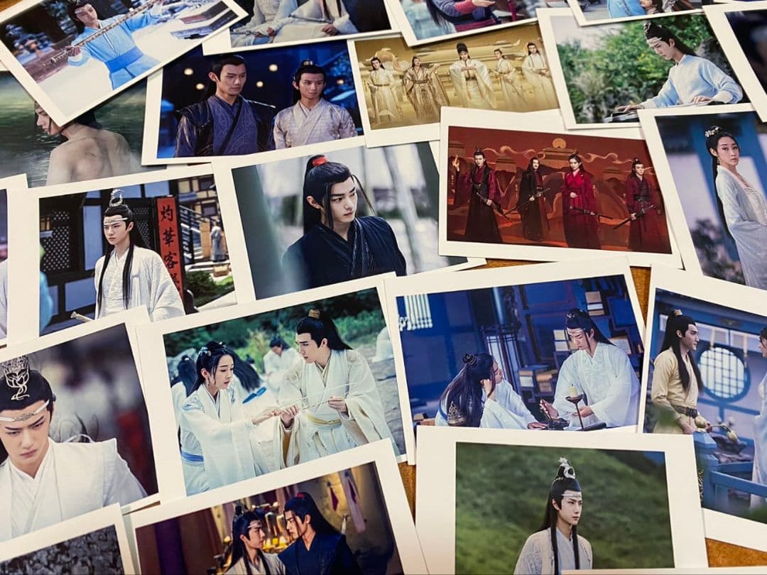 陳情令ドラマ　王一博　肖戦　チェキ風LOMOカード100枚　ケース付き