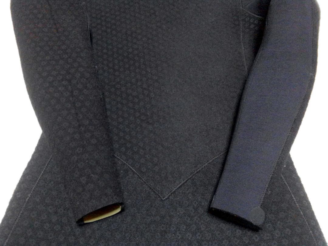 試着のみ！ ビラボン BILLABONG セミドライ フルスーツ ウェットスーツ