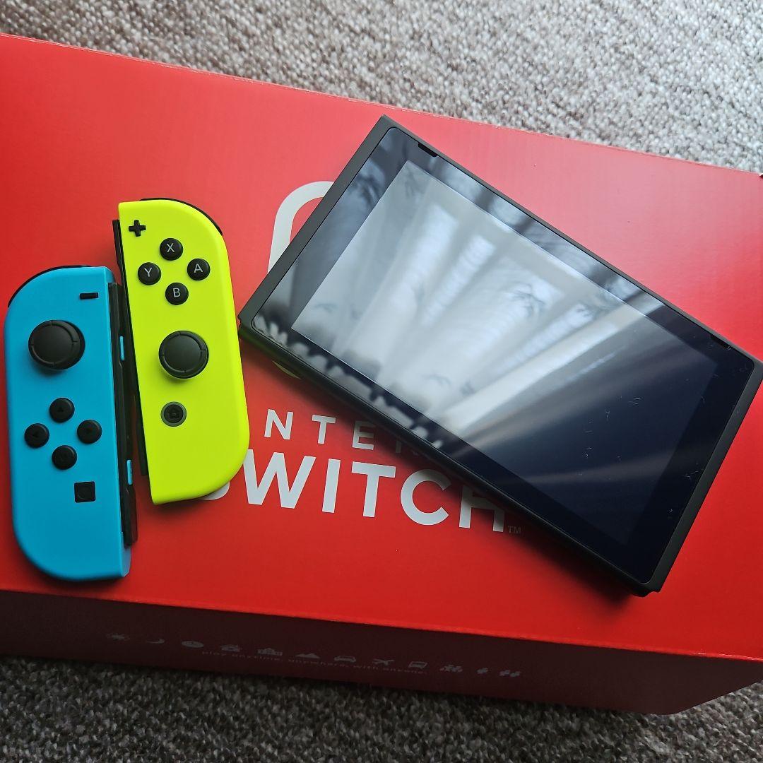 美品 Nintendo Switch 本体 付属品完備　ストア限定カラー