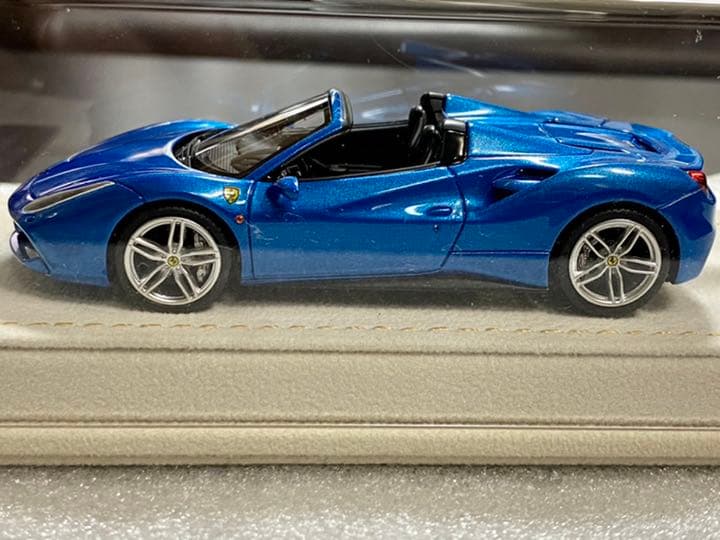 フェラーリ488 SPIDER MRコレクションミニカー1/43