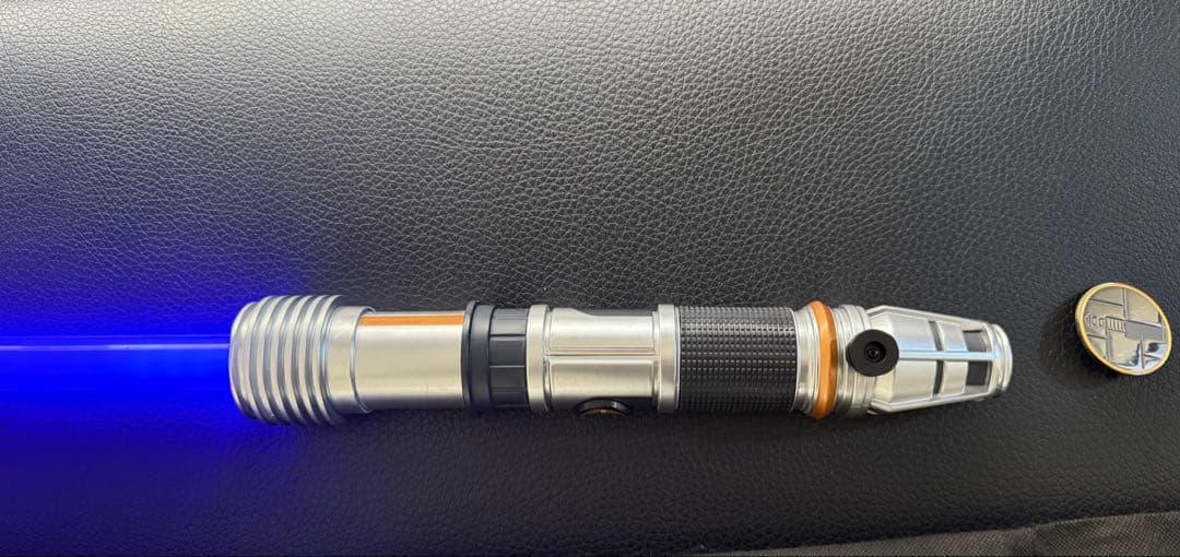 ディズニーカリフォルニア購入　スターウォーズ ライトセーバー　サヴィのWS