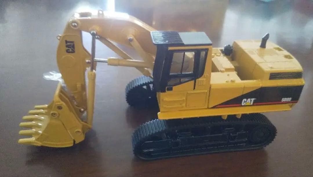 CAT 5080 Front Shovel ノースコット社製 1/50スケール