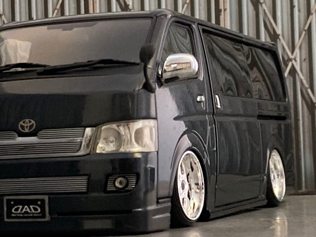 1/24 ハイエース（カスタム品）