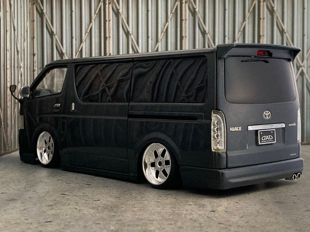 1/24 ハイエース（カスタム品）