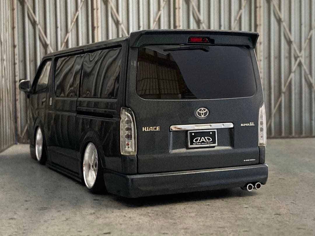 1/24 ハイエース（カスタム品）